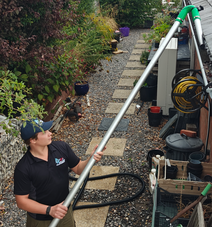 Gutter Cleaning & Clearing