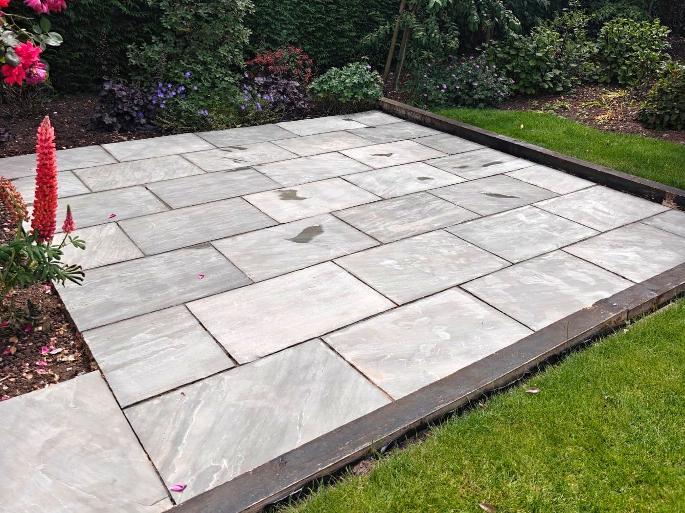 Patio & Pathway Cleaning